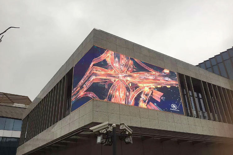 怎样让LED电子广告屏在户外环境中使用保养更好(图1)